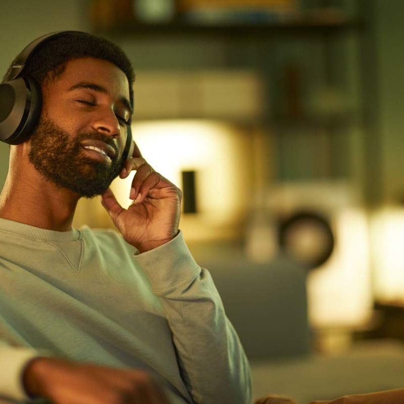 Philips Audio Performance PH805BK Wireless Over the Ear Headphone with Mic (Black)