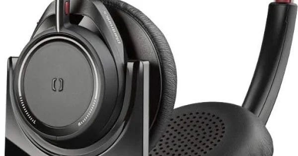 Plantronics b825m Voyager Focus UC (202652-102)