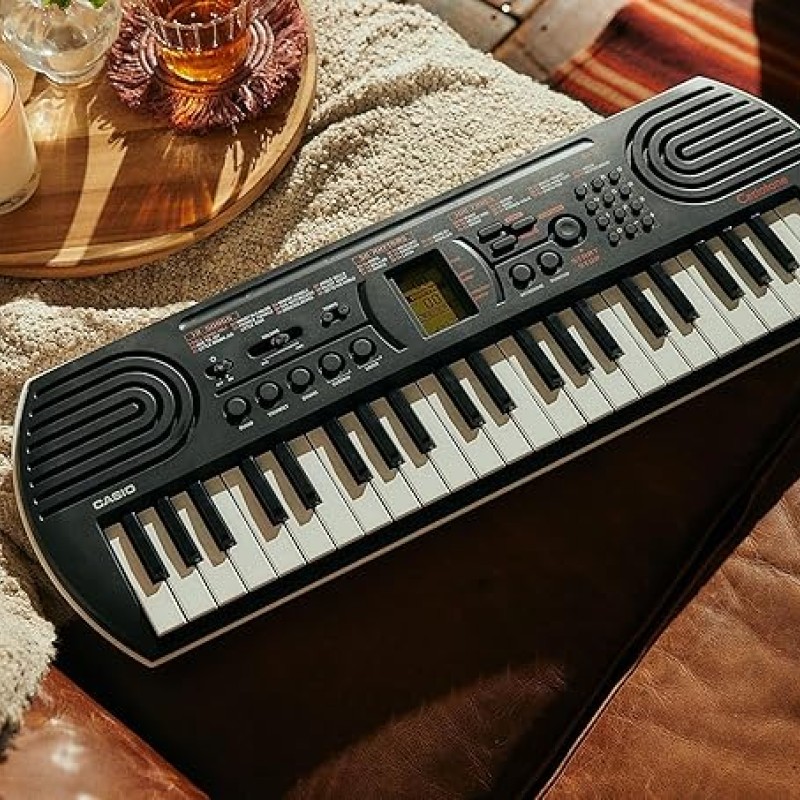 Casio SA-81 Mini Keyboard with Piano tones, Black (44 Keys) Casio SA-81 Mini Keyboard with Piano tones, Black (44 Keys)