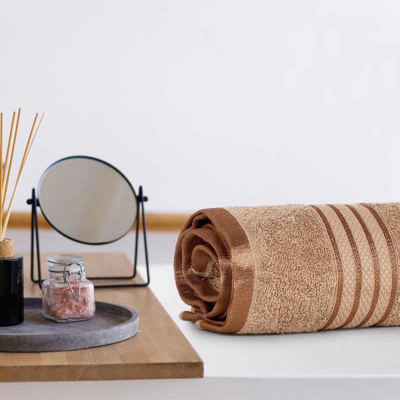 Cuddle Cotton Requisite 100% Cotton Bath Towel, 400 GSM, 70 cm x 147 cm, Beige Brown Cuddle Cotton Requisite 100% Cotton Bath Towel, 400 GSM, 70 cm x 147 cm, Beige Brown