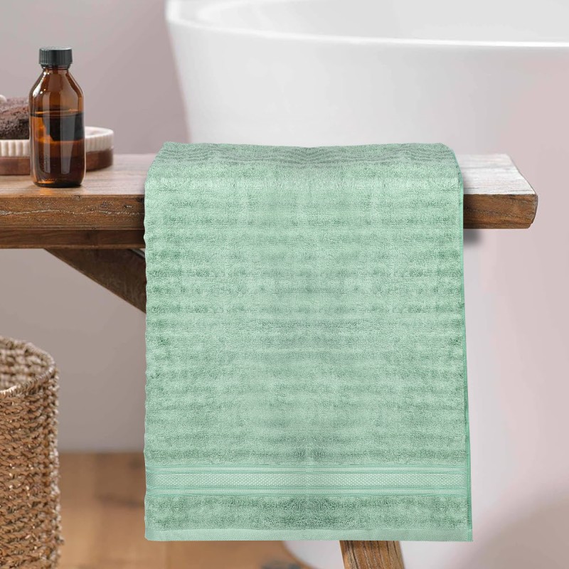 Cuddle Cotton Elite Bath Towel, 75 x 150 cm, Wave Design, Saga Green Cuddle Cotton Elite Bath Towel, 75 x 150 cm, Wave Design, Saga Green