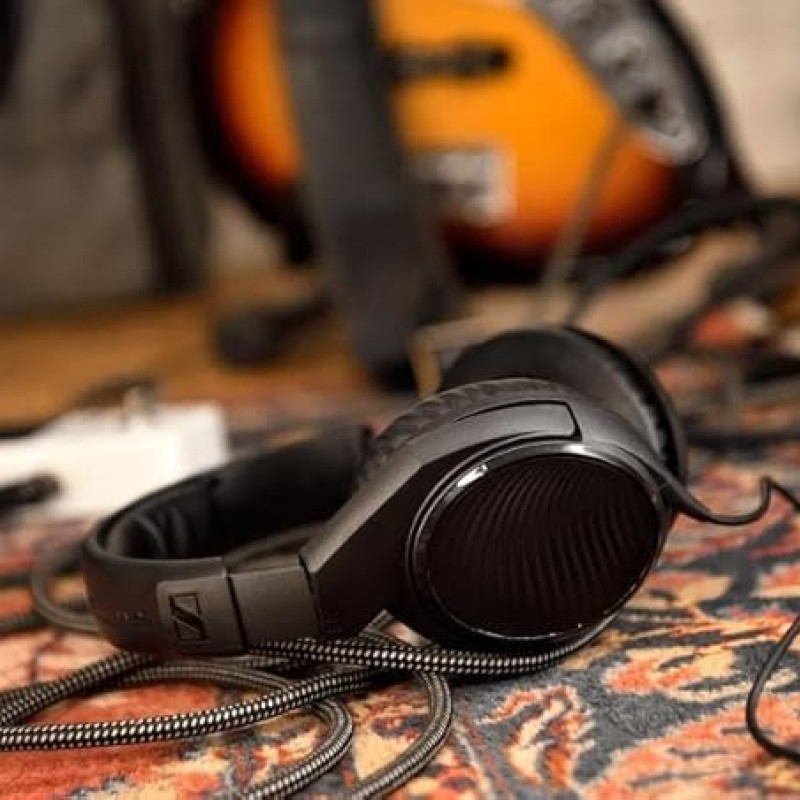 Sennheiser Professional Audio HD 200 PRO Wired Over Ear Headphones Without mic (Black) Sennheiser Professional Audio HD 200 PRO Wired Over Ear Headphones Without mic (Black)