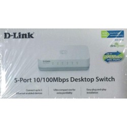 D-Link DES-1005C 5-Port 10/100 Mbps Unmanaged Switch, white