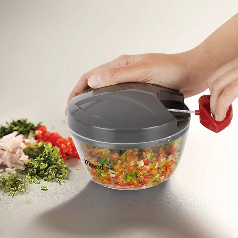 Pigeon Plastic Mini Handy and Compact Chopper with 3 Blades (12683, 400 ml, Grey) Pigeon Plastic Mini Handy and Compact Chopper with 3 Blades (12683, 400 ml, Grey)