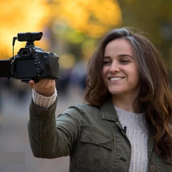 Sennheiser Professional Audio Camera Wireless Mic Xsw-D Portable Lavalier Set With Me2 Mic. Digital Camera-Mount Wireless Microphone System For Dslr/Mirrorless Cameras Mobile Journalism