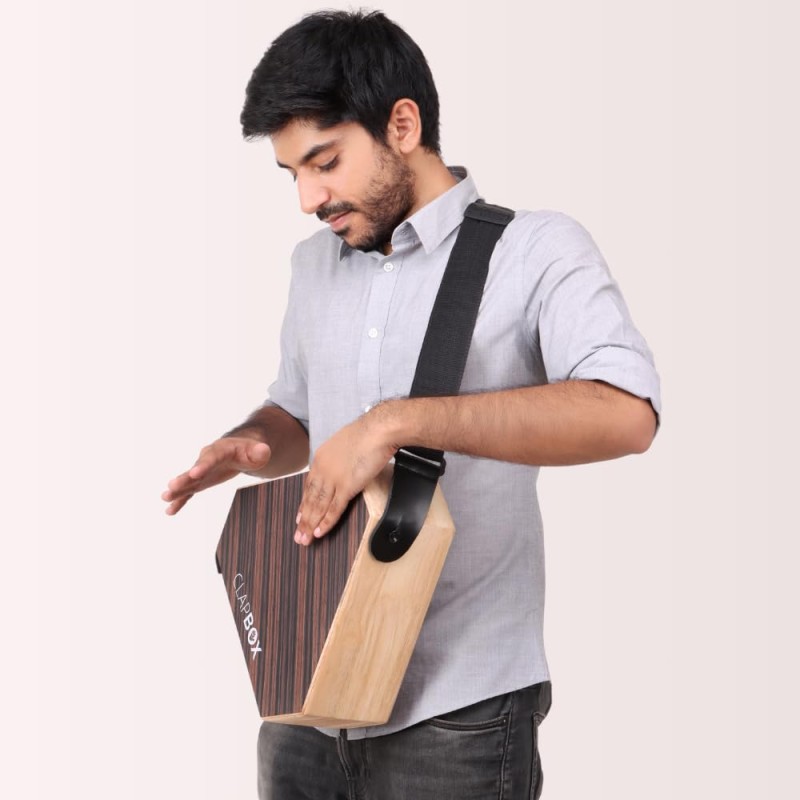 Clapbox Travel Cajon (2-sided), Snare, Bongo - Rubber wood with Carry Bag Clapbox Travel Cajon (2-sided), Snare, Bongo - Rubber wood with Carry Bag