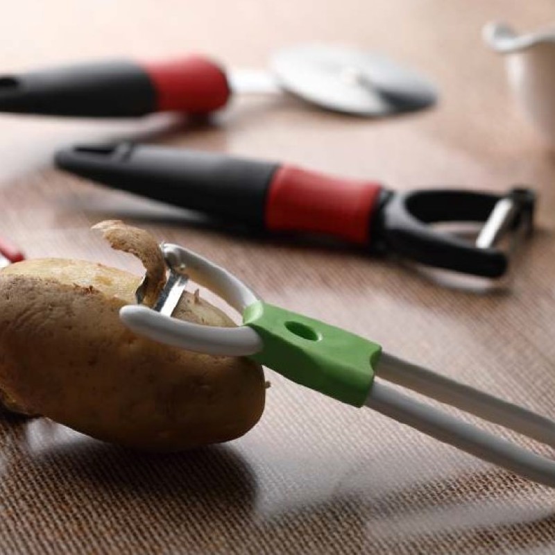 Royal Kitchen Verticle Veg & Fruit Peeling Knife