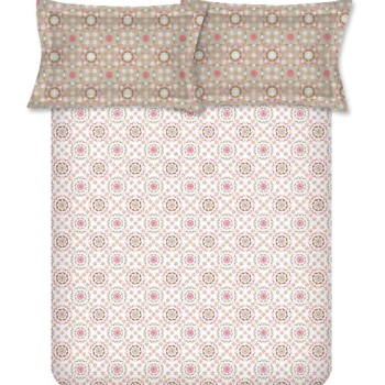 Raymond Home Vision 144 TC King Size Bedsheet with 2 Pillow Covers